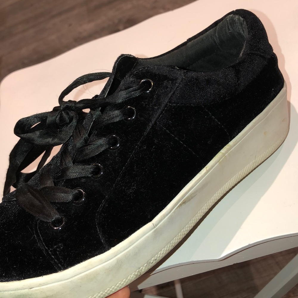 Steve Madden shoes